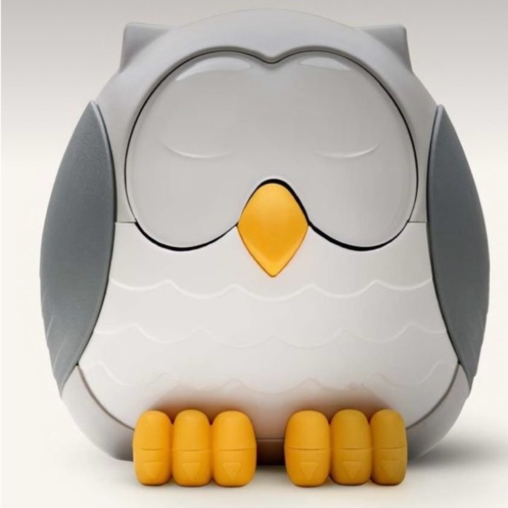 Young Living Essential Oil. - Feather the Owl Diffuser & Humidifier Description